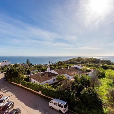 Lovely 2 Bedroom Apartment Including Pool, Stunning Ocean Views & Beach Closeby Luz Exterior foto