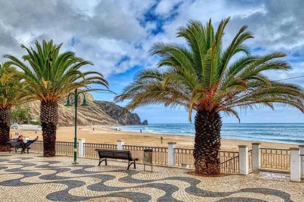 Lovely 2 Bedroom Apartment Including Pool, Stunning Ocean Views & Beach Closeby Luz Exterior foto
