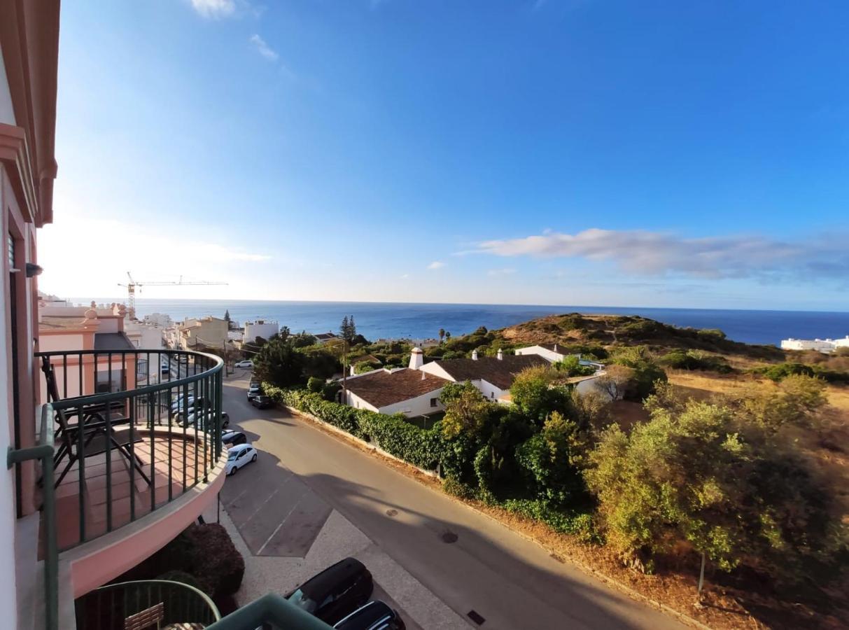 Lovely 2 Bedroom Apartment Including Pool, Stunning Ocean Views & Beach Closeby Luz Exterior foto